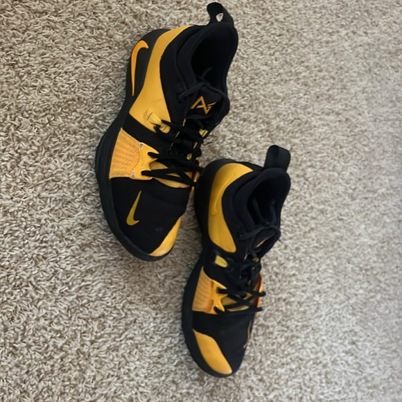Nike shoes Paul George - Picture 2 of 4